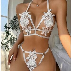 NWT White Lace Floral Halter Bra Thong Set Lingerie Women's S
